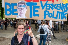 Dipling, Mutter, Geschäftsführerin gegen bescheuerte Verkehrspolitik